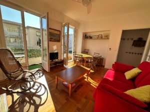 NICE/Rue Paul Bounin, beau 2P de 48m² très lumineux.